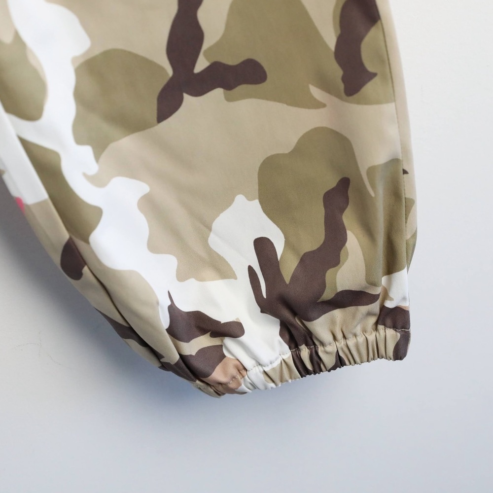 Women's Elastic Waist Neon Camo Joggers camouflage cargo pants tapered M New - Picture 8 of 9